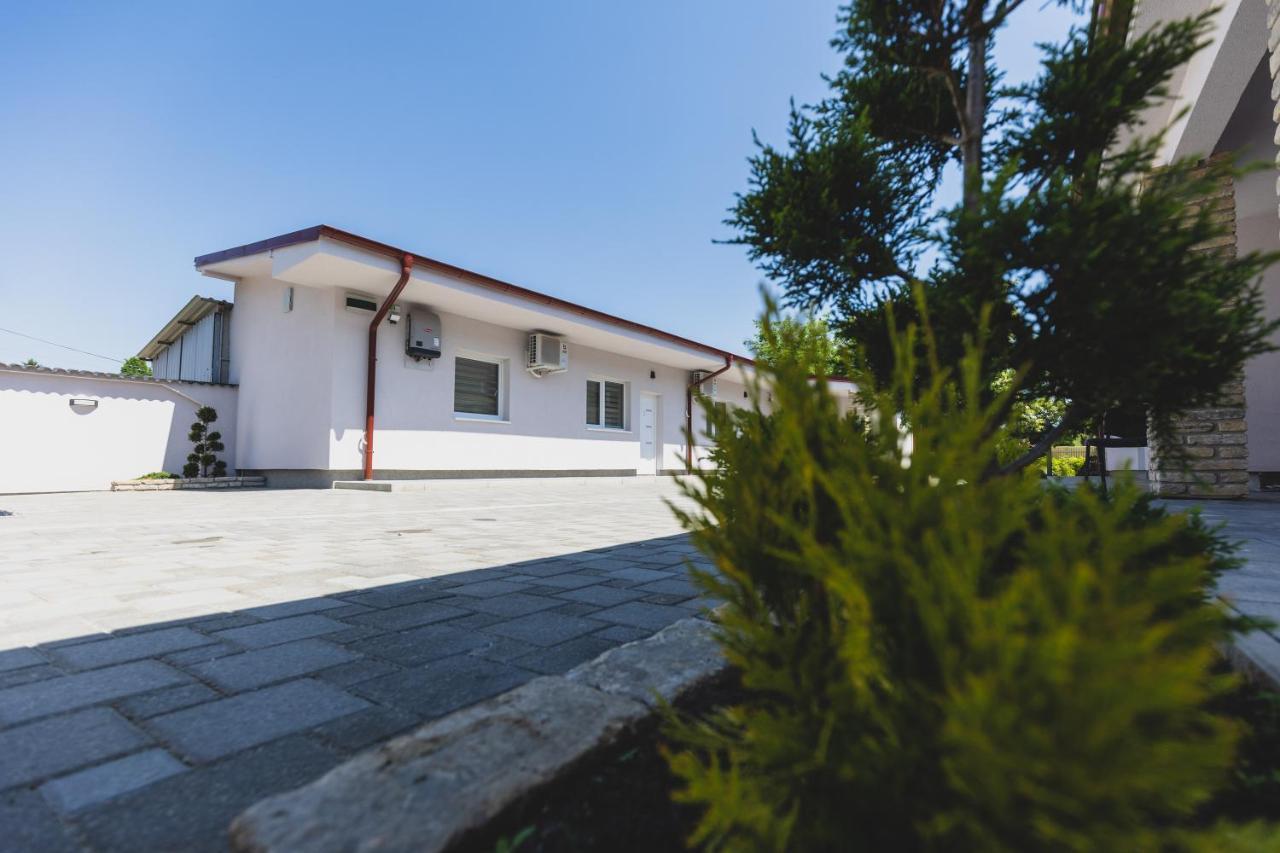 Alfa Apartmani Subotica Eksteriør billede