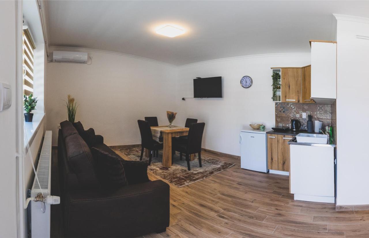 Alfa Apartmani Subotica Eksteriør billede